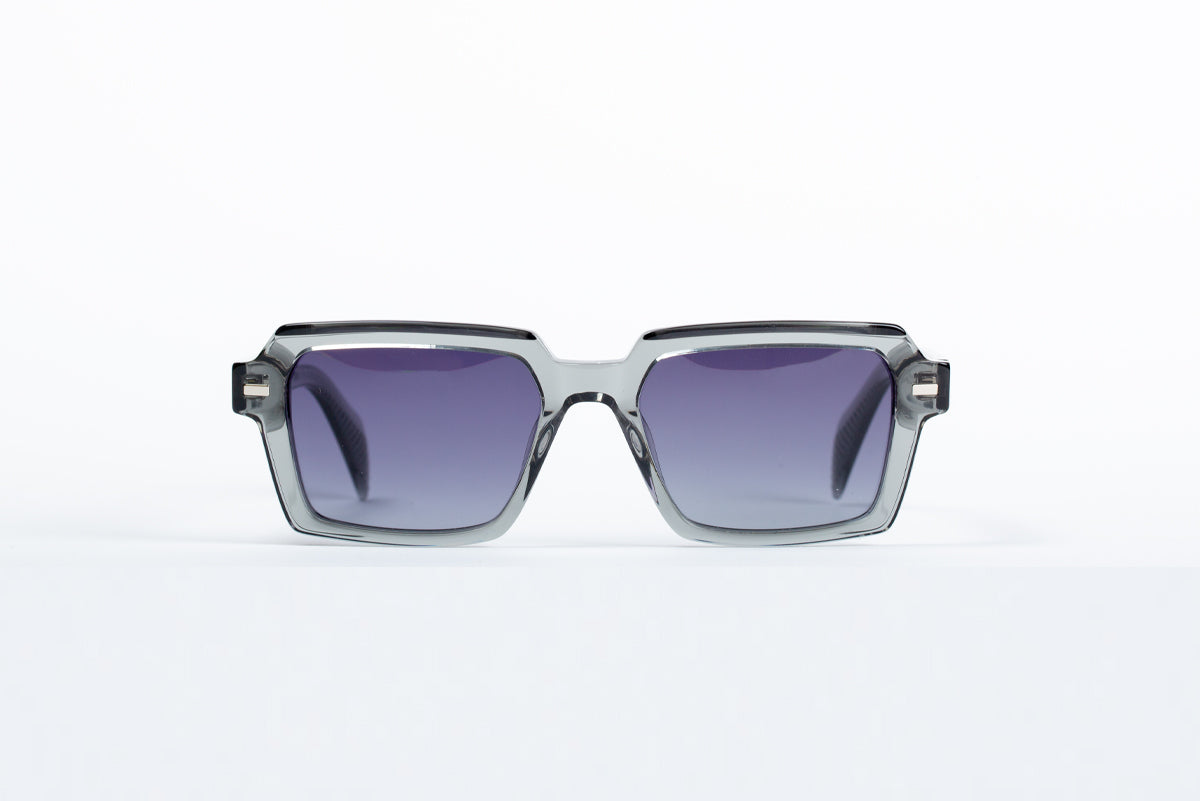 eye club buster grey crystal