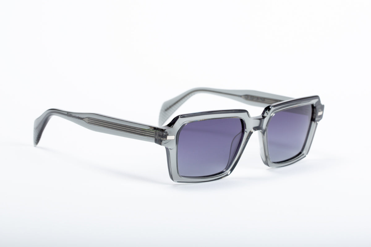 eye club buster grey crystal