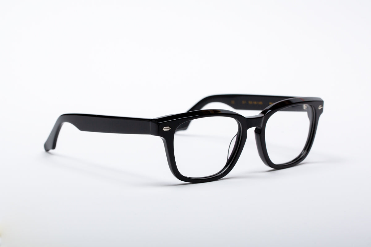 Macari - Black Gloss